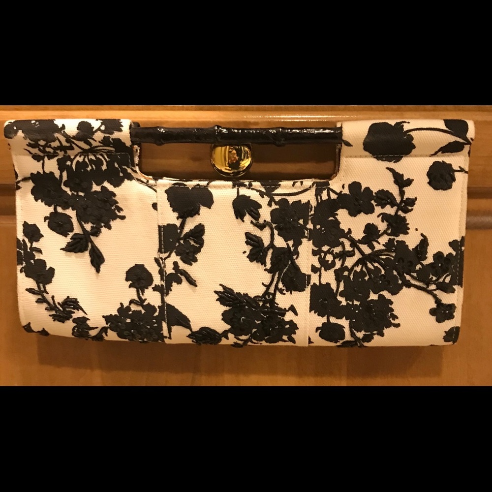 Black and white flower embroidered clutch